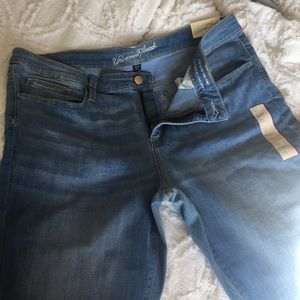Universal Thread Mid-Rise Skinny Jeans